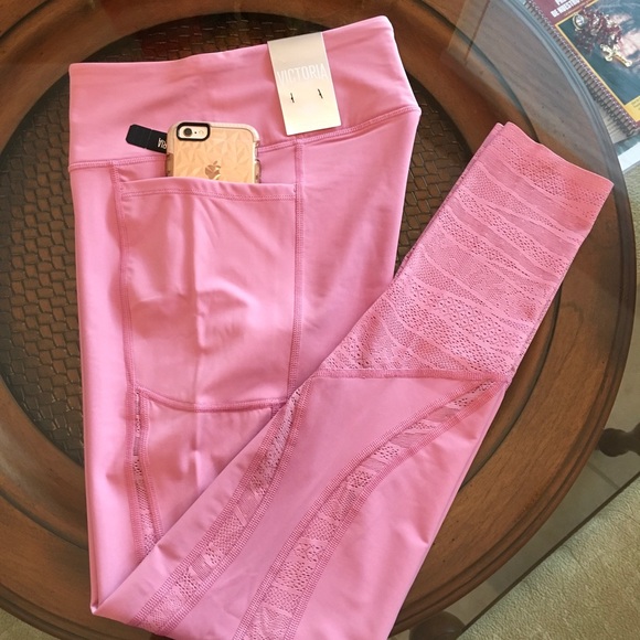 ❤️Total Knockout By Victoria Sport Tight ❤️ - Picture 2 of 3